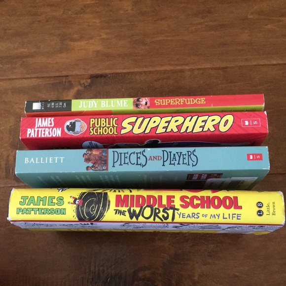 Lot of 4 kids books Good for summer reading and AR - Picture 11 of 11
